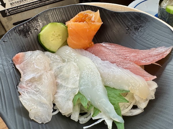 Kura Sushi Ikebukuro East 3