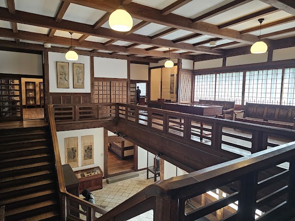 Japan Folk Crafts Museum 5