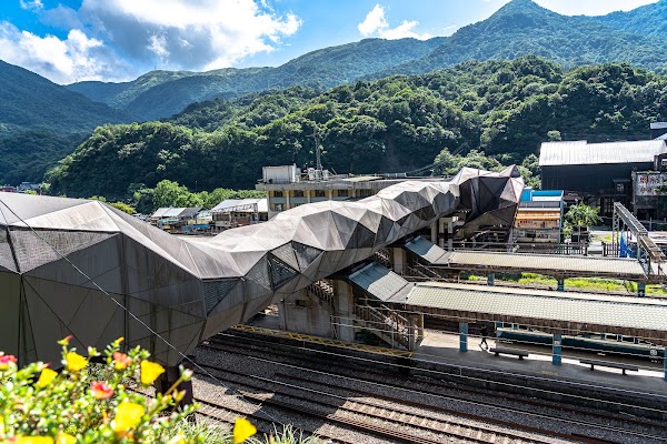 Houtong Station 2
