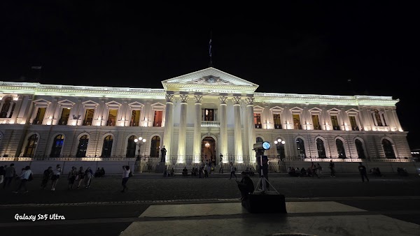 Plaza Civica 5