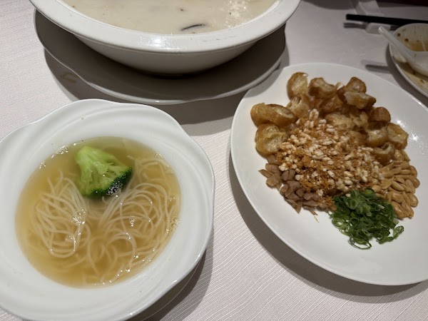 Shang Palace 4