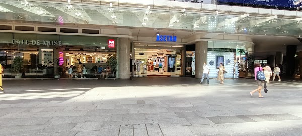 Isetan Scotts