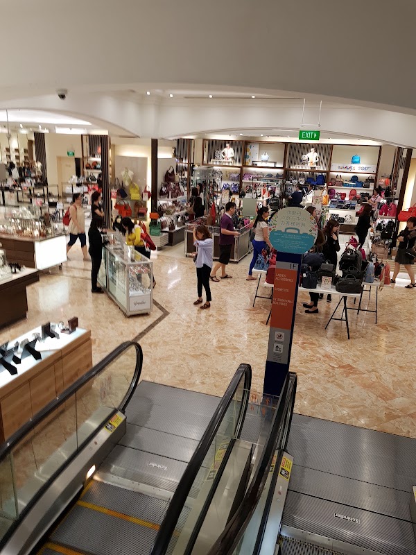 Isetan Scotts 4