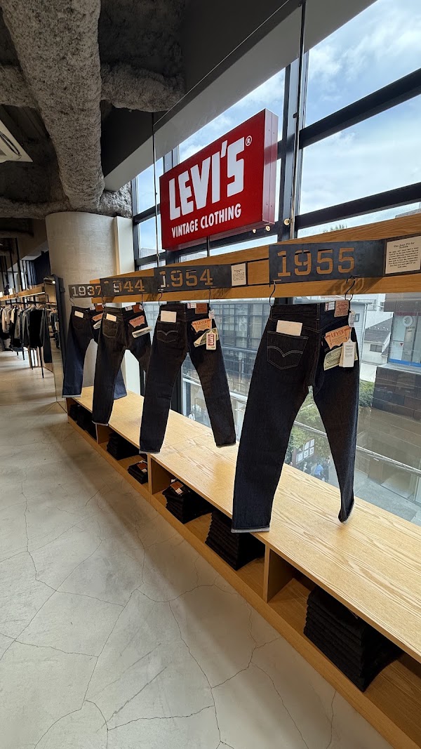 Levi’s Harajuku Store 3