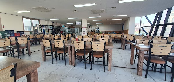 표선수산마트