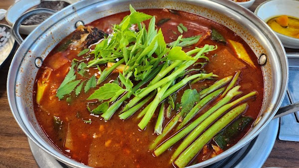 표선수산마트 4