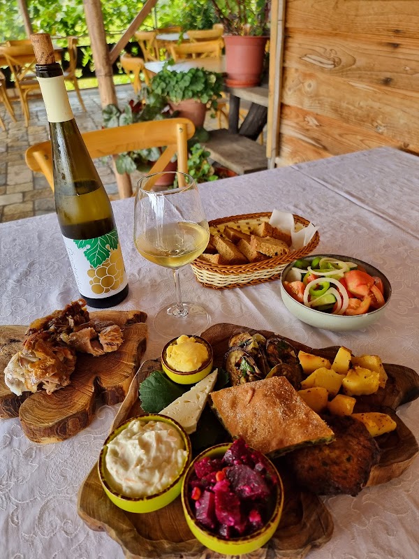 Alpeta Agritourism & Winery - Roshnik 5