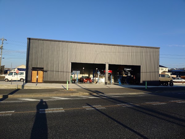 Garage Aichi 2