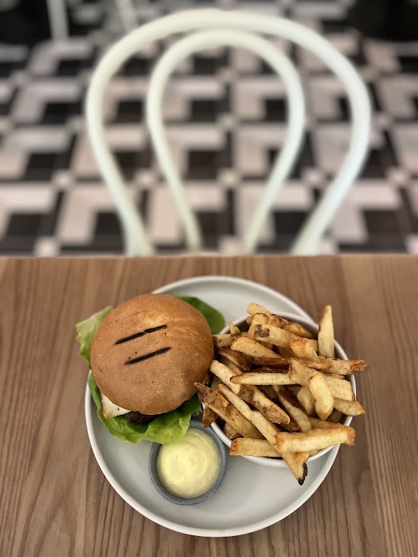 Cocotte Bistro 4