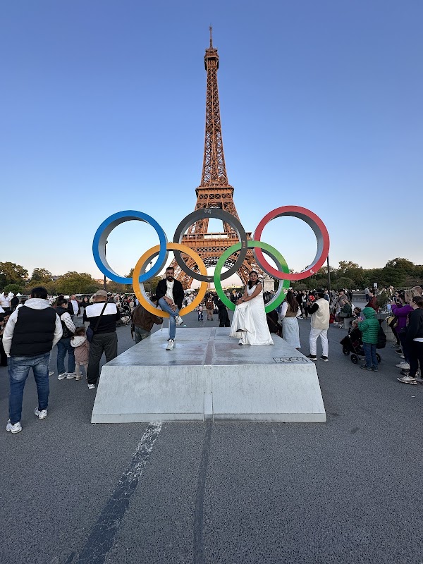 Eiffel Tower viewpoint 2