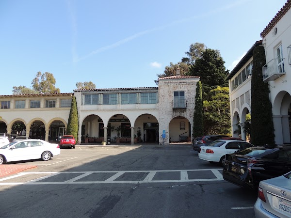 Malaga Cove Plaza 1