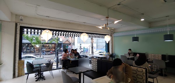 Cafe de Lyon