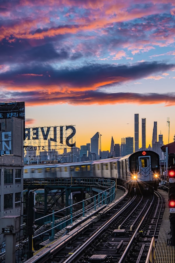 Queensboro Plaza Station 5