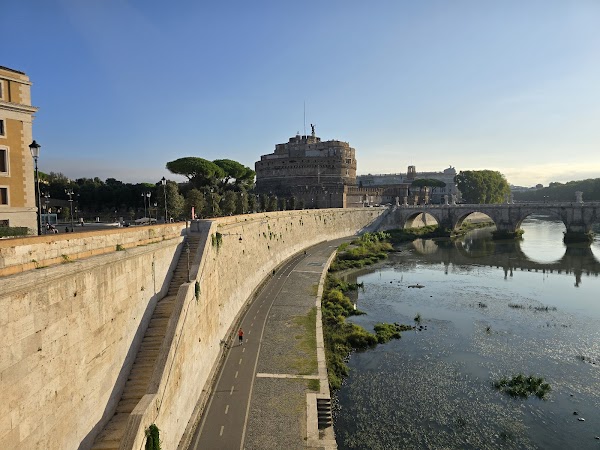 Lungotevere roma