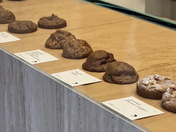 Cöödie - Coffee Shop and Cookie Bar in Marylebone 3