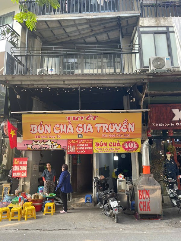 Tuyết Bún Chả - 104 Trần Nhật Duật