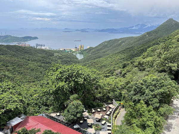 The Victoria Peak 5