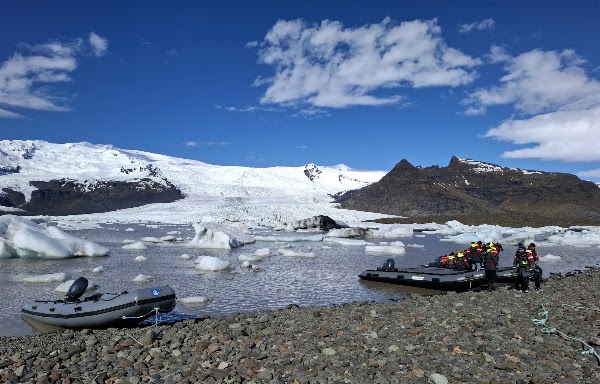 Fjallsárlón Iceberg Boat Tours 3