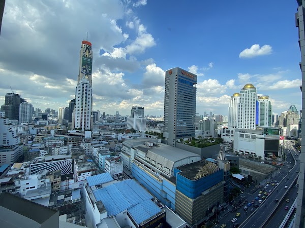 Grand Diamond Suites Hotel