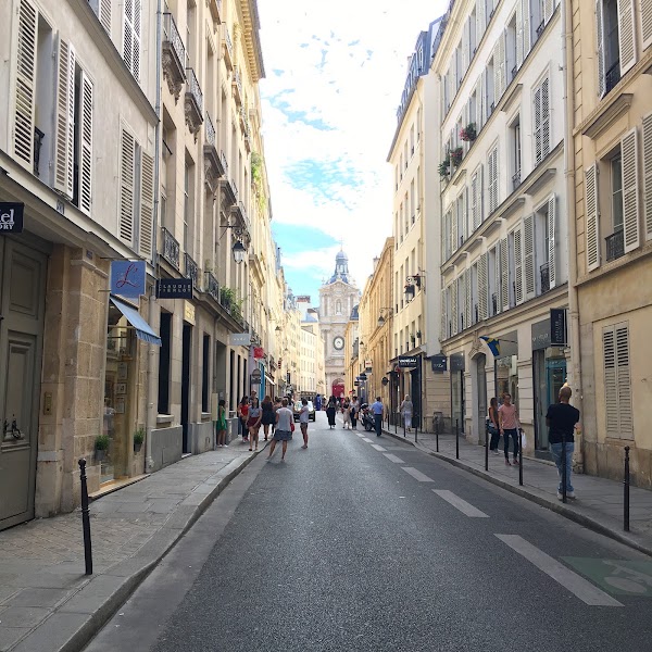 Claudie Pierlot Paris Sevigné Outlet 2