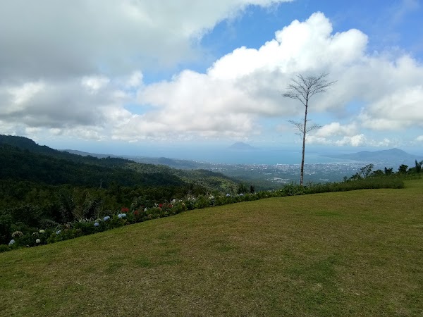 Puncak Tetetana Suluan 1