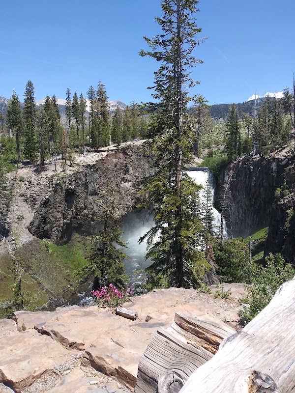 Rainbow Falls 4