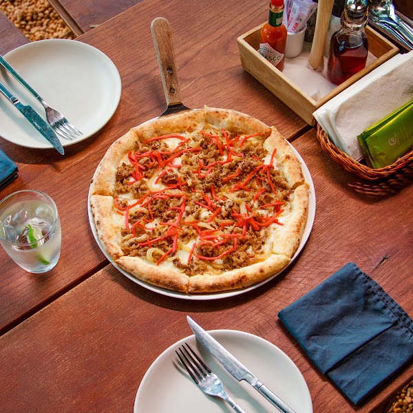 Pizza 4P's Hoang Van Thu 5