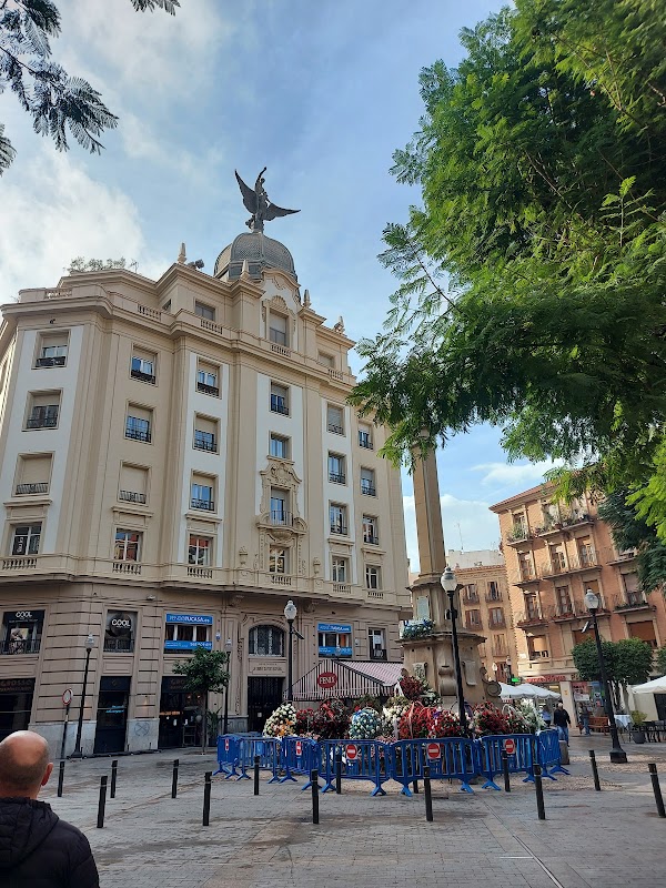 Plaça de Santa Caterina 4