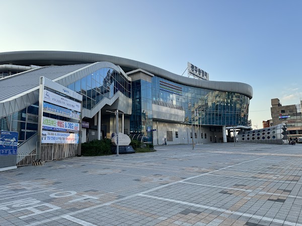 Gwangju Songjeong Station