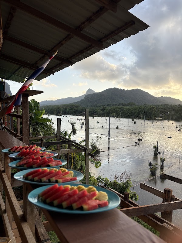 Kayak KlongRoot Viewpoint (คายัคคลองหรูดวิวพอยท์) 2