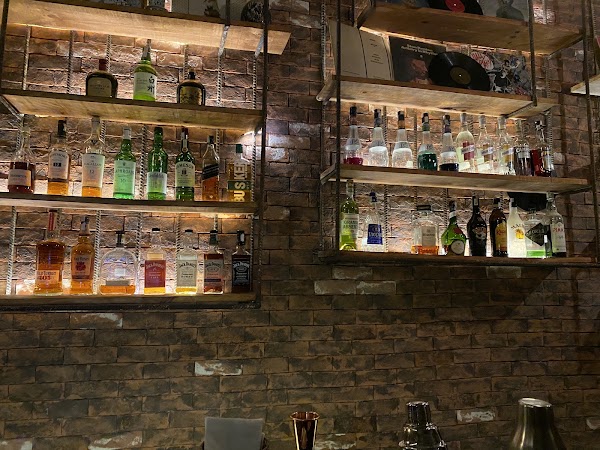 United Bar 2