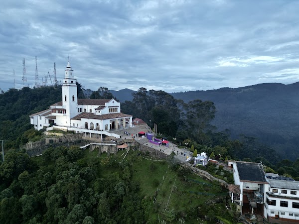 Monserrate 5