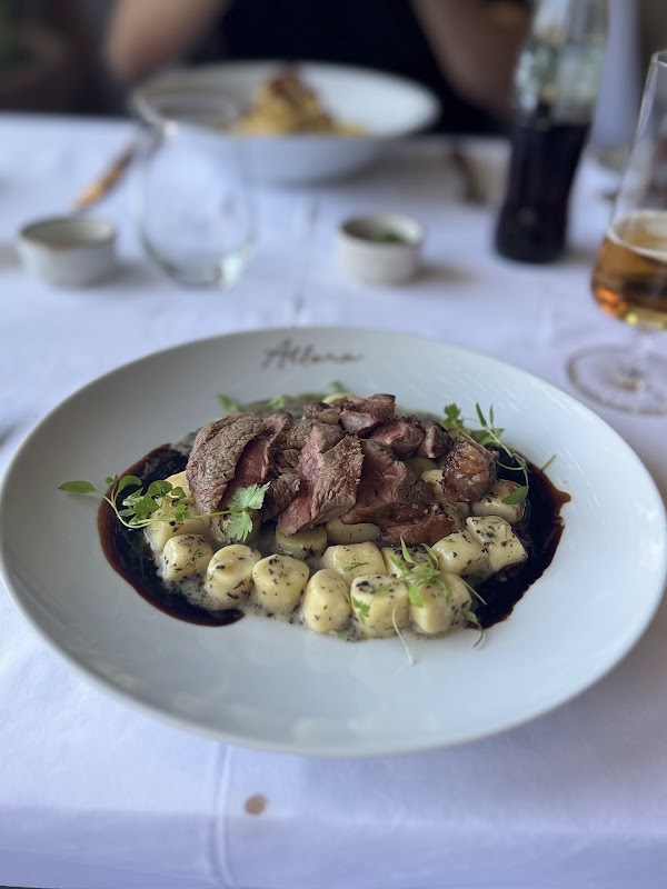 Allora Restaurante Italiano & Bar 4
