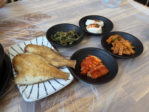 Haeundae Eoga Hoetjip (Sashimi Restaurant) 5