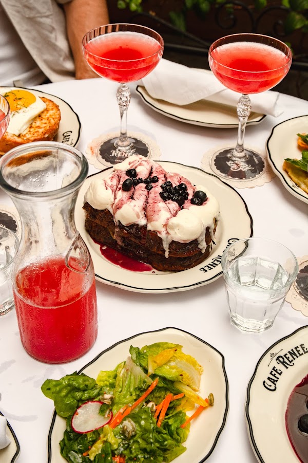 Cafe Renée 5