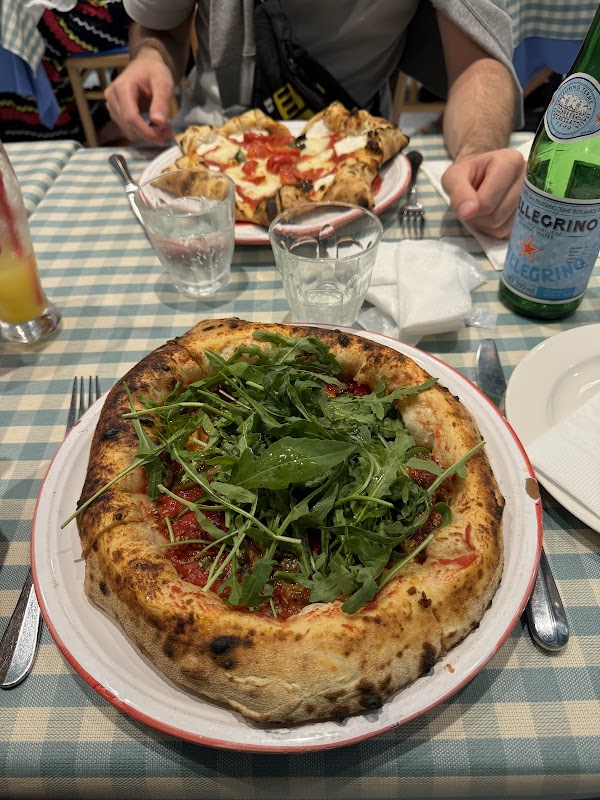Pizzeria da Peppe Napoli Sta’ Ca” 3