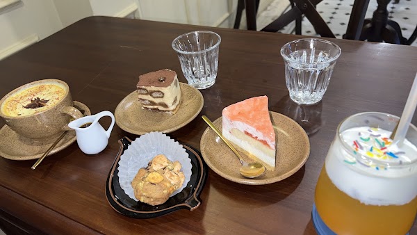 Nang Ngot Patisserie 4