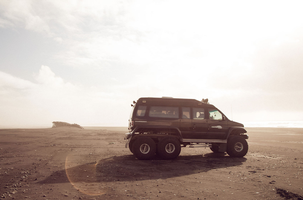 Southcoast Adventure / Brú Base Camp, road 249