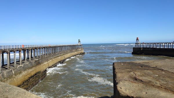 The West Pier Whitby 5