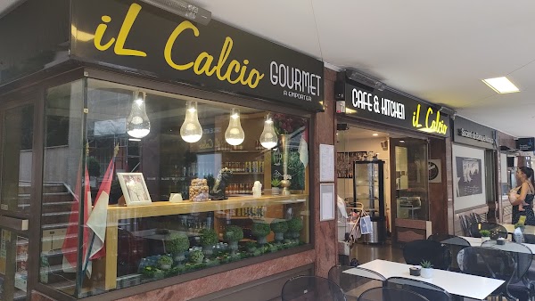 Il Calcio - Cafe & Kitchen