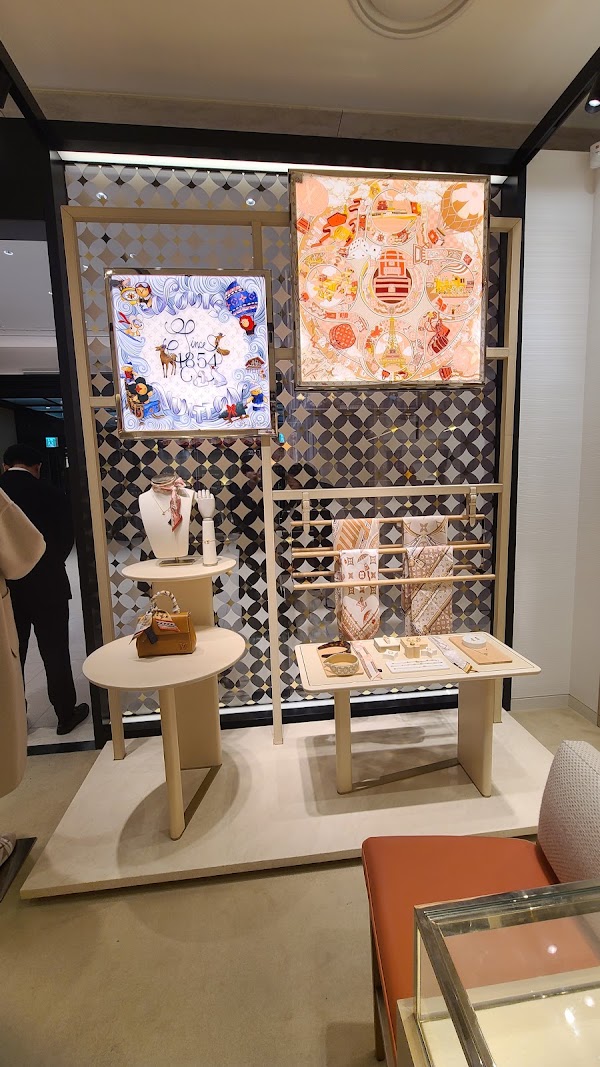 LOUIS VUITTON Seoul Shinsegae Store 3