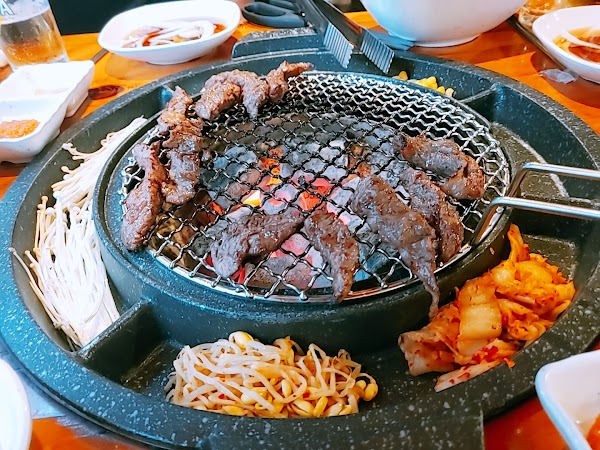 Jayeon Dameun Hwaro