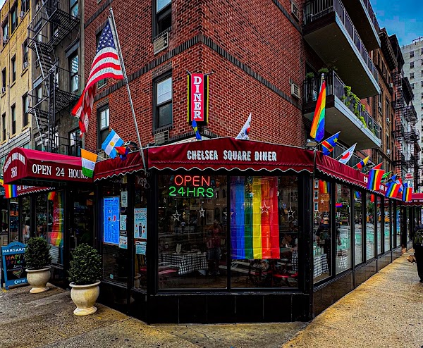 Chelsea Square Restaurant 3