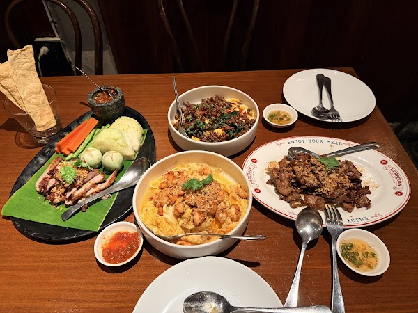 เฮียด่วน Hereduan - 段哥 Thai Street food 4