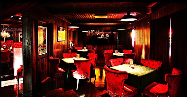Capo's Restaurant and Speakeasy