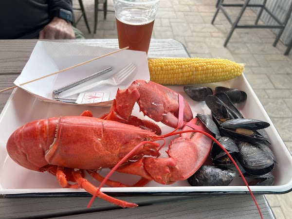 The Travelin Lobster, LLC 3