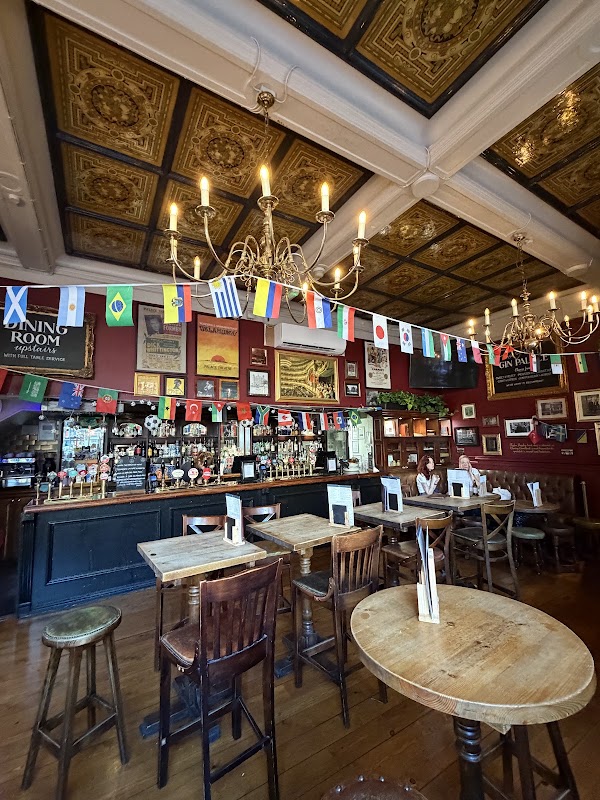 Nicholson’s pub 4