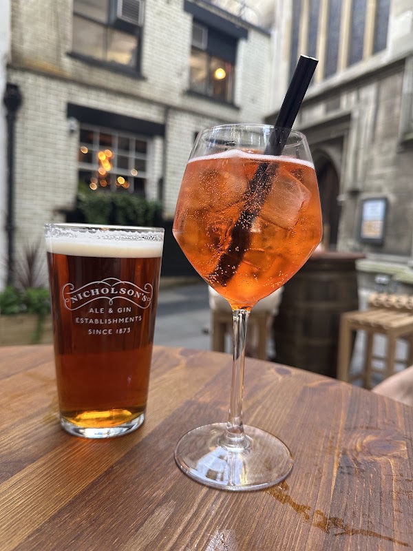 Nicholson’s pub 3