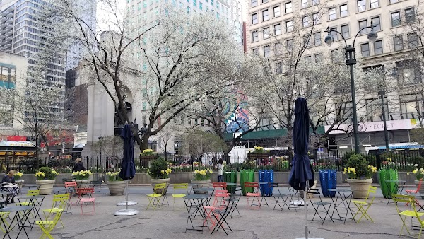 Herald Square 4