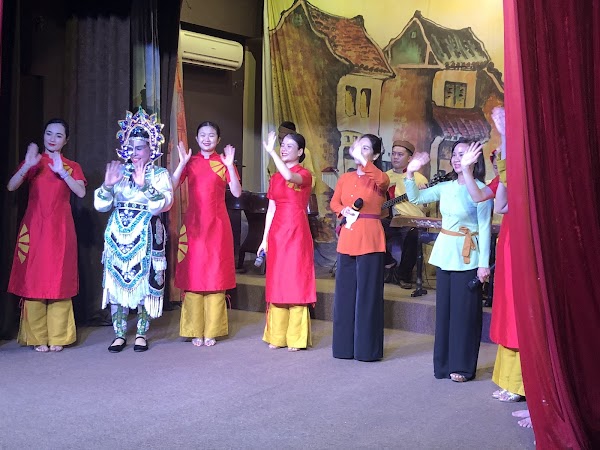 Hoi An Traditional Art Performance House 2